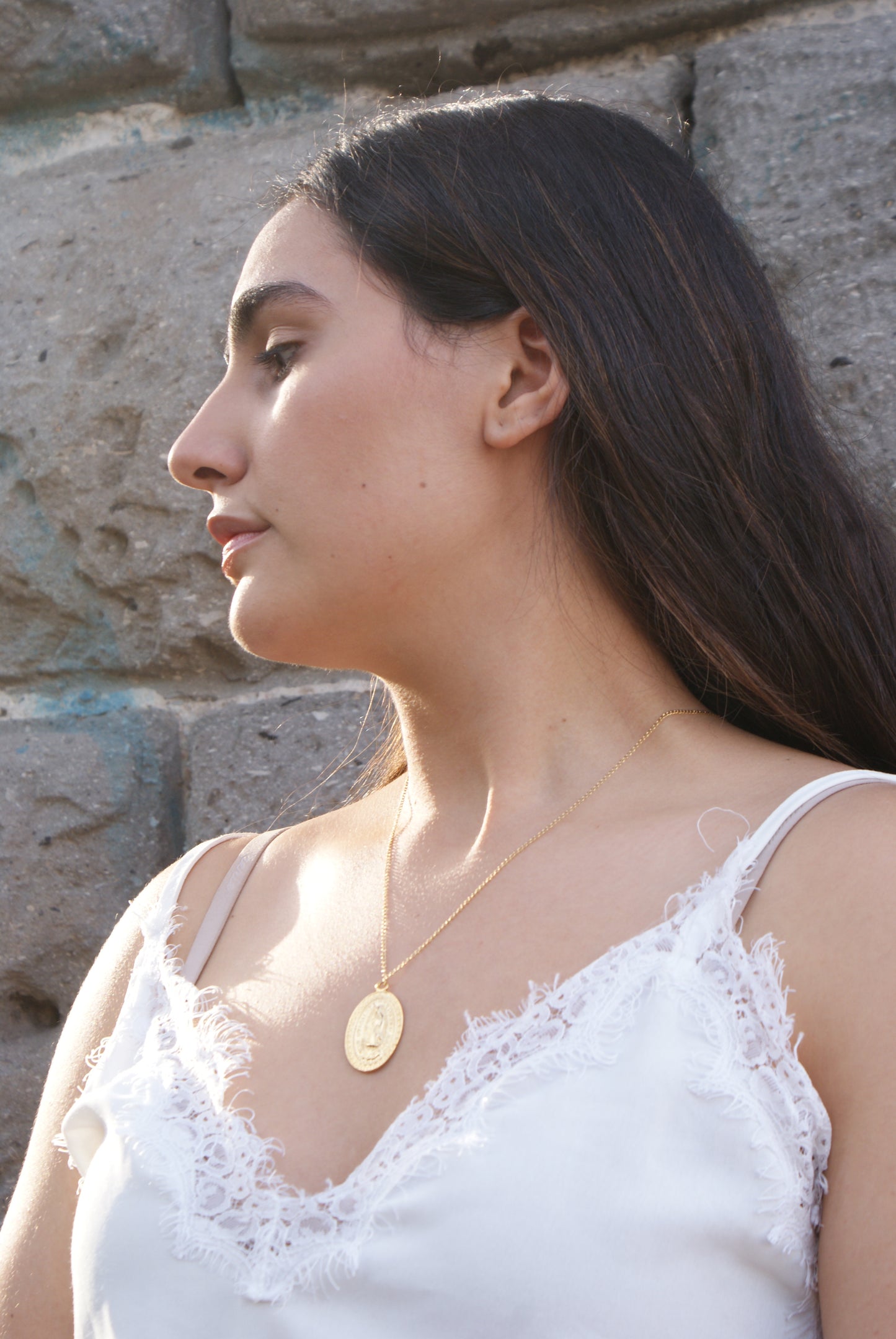 Medallón de la Virgen