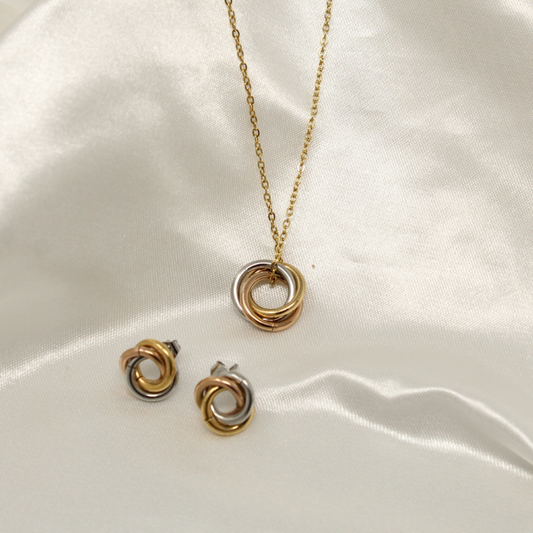Conjunto Tria